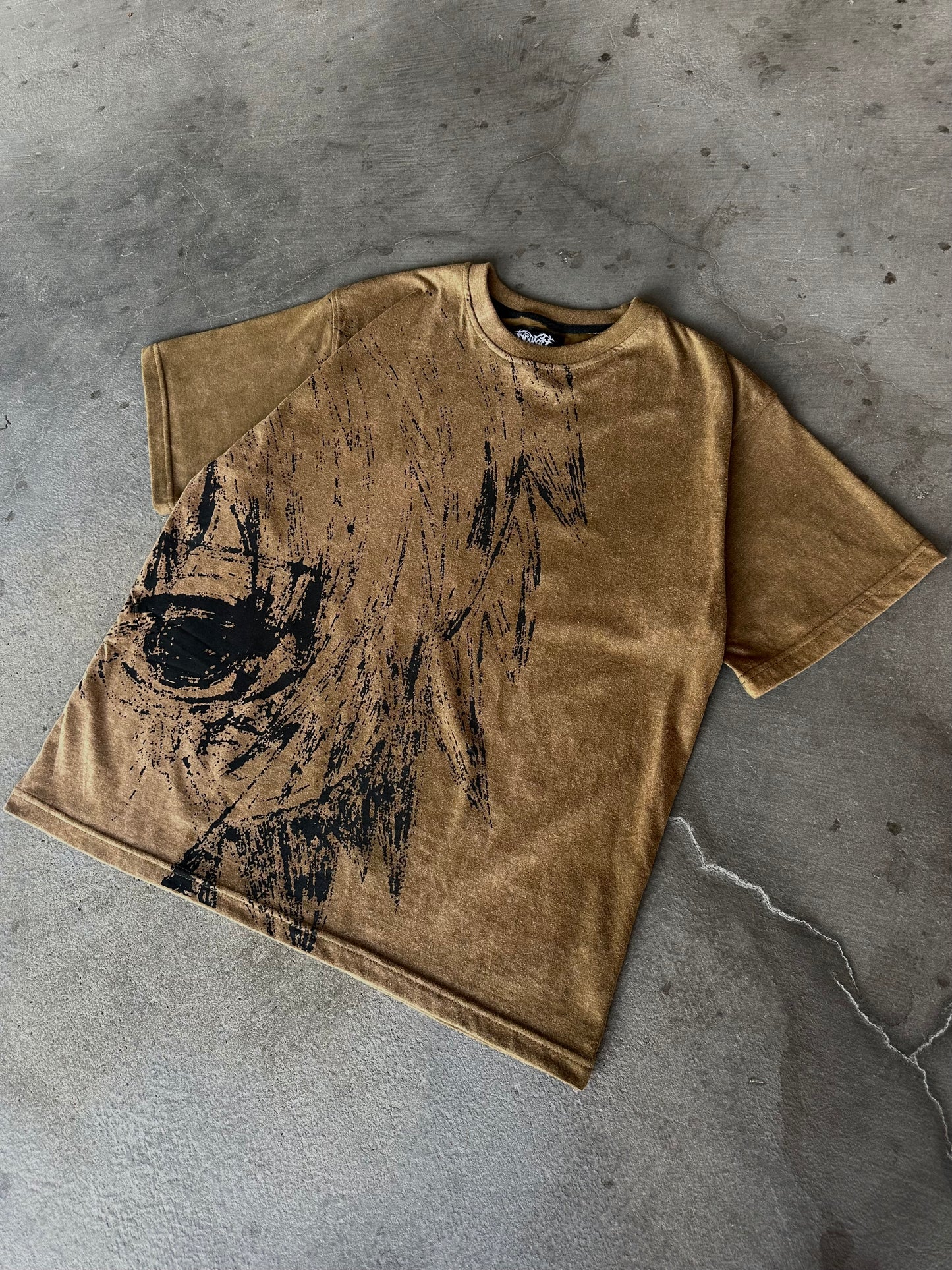 "Ghoul" T-shirt (Dark Beige)